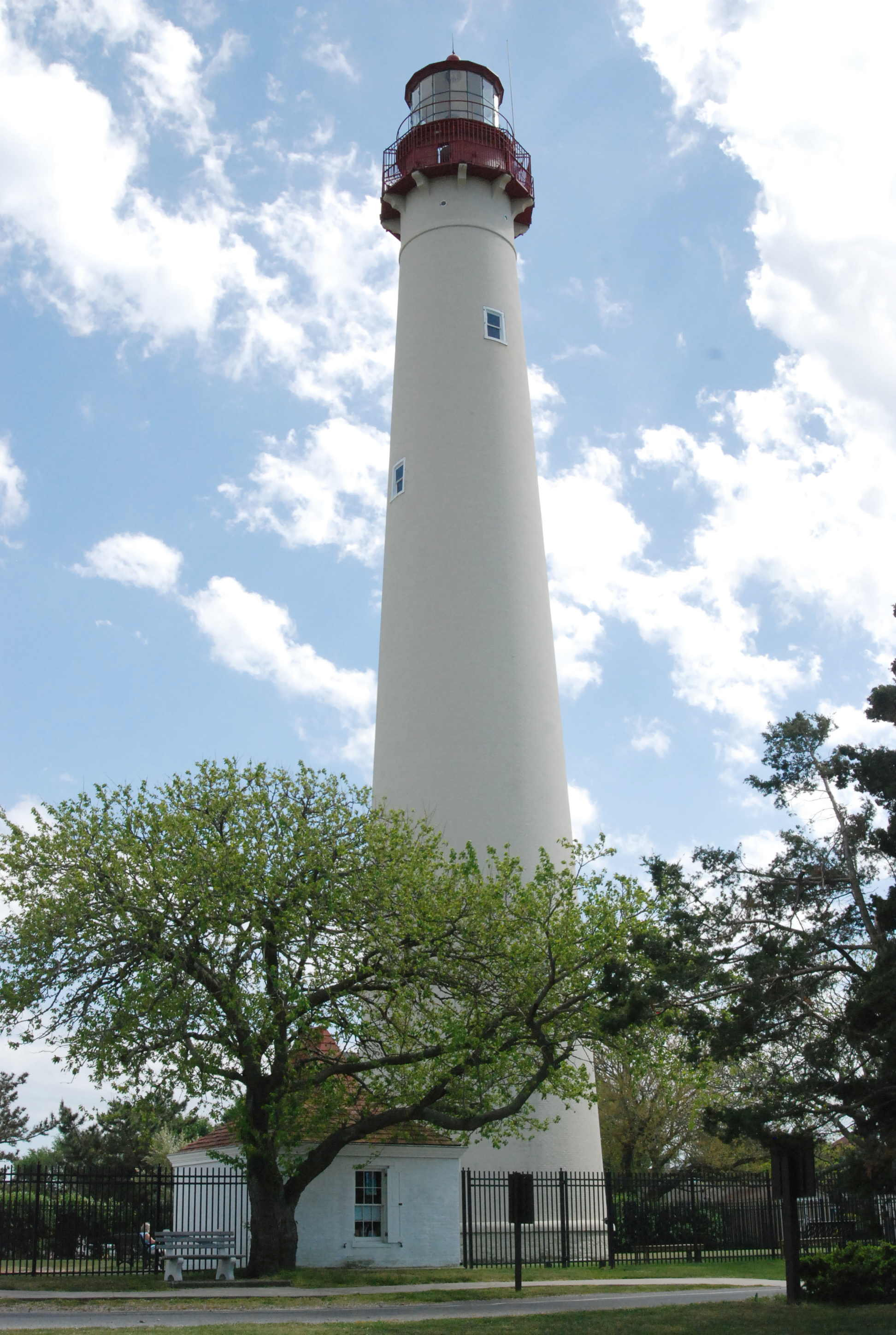 State budget impasse forces closure of Cape May's Lighthouse, WWII ...