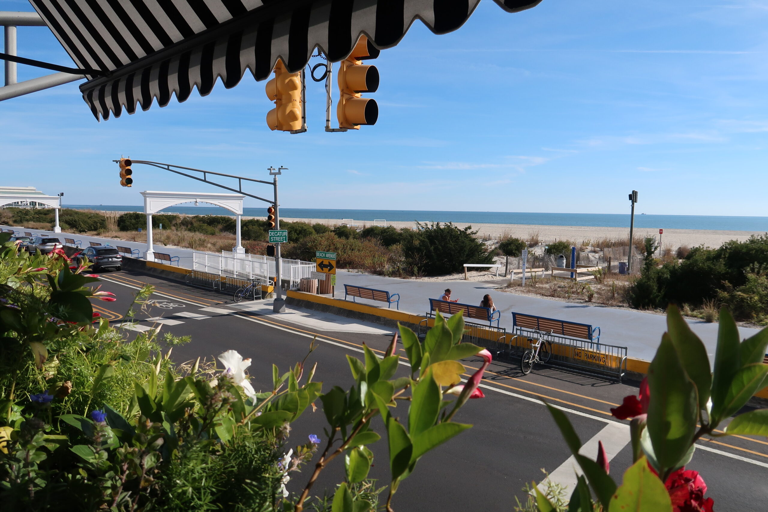 View from the second floor of Taco Cabalito