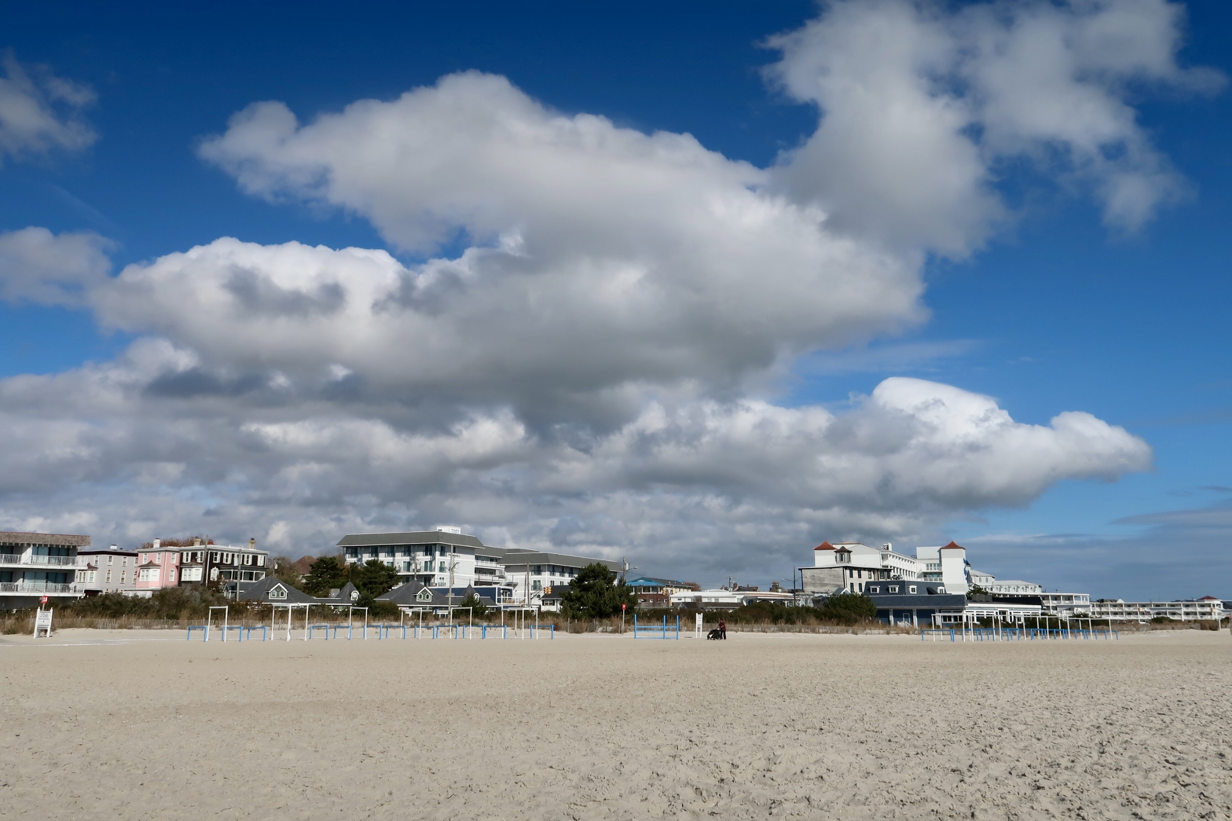 Big clouds over Steger beach