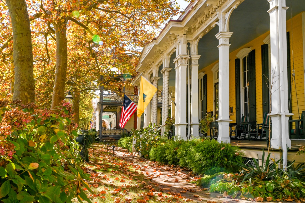 Autumn Sunshine at The Mainstay