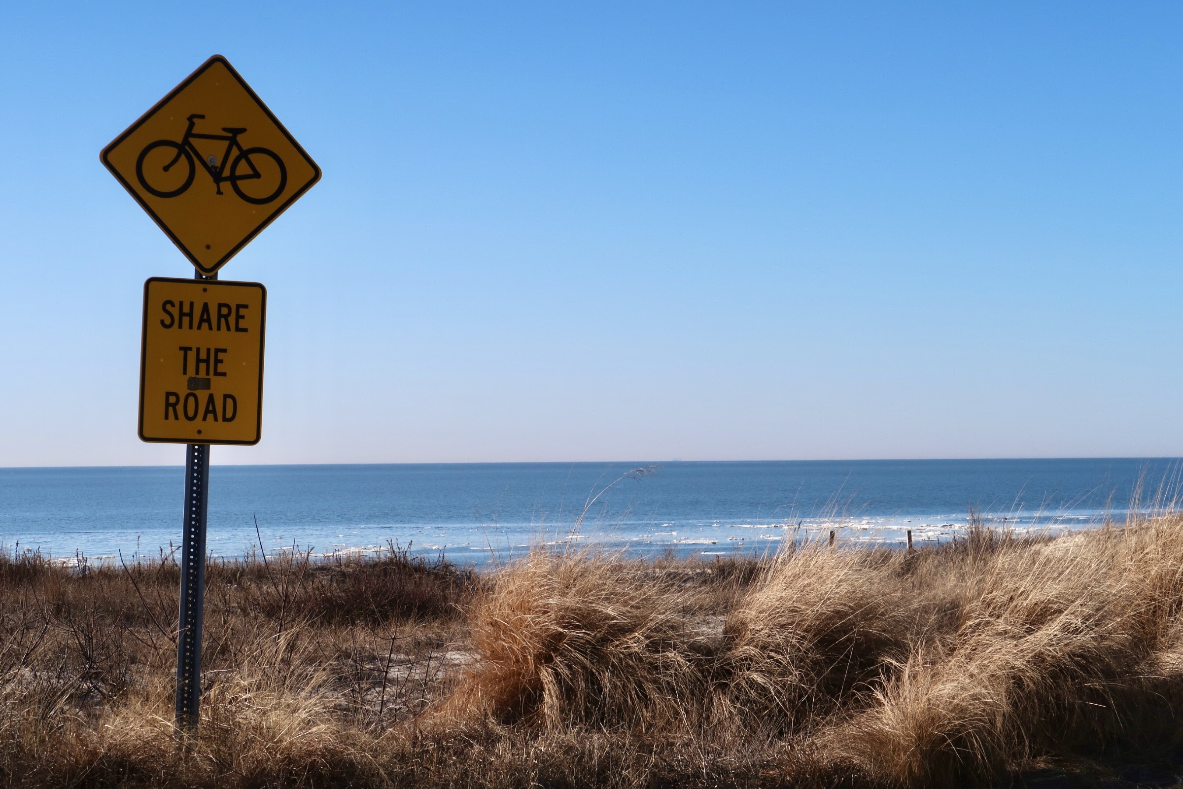 Delaware bay bike sign